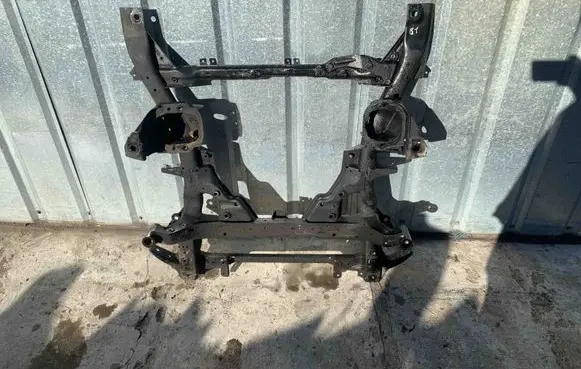 BMW X5 E70 Front subframe P677935703