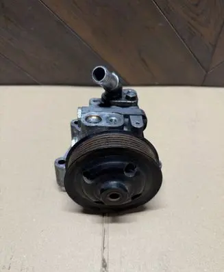 Jaguar XF X250 Power steering pump 9X233A696AA 36054038 B4911044911
