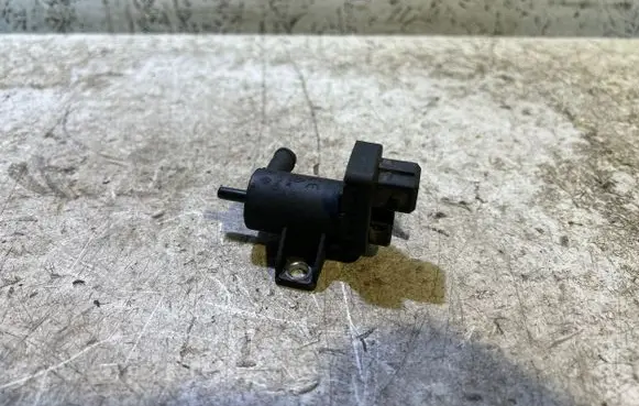 Nissan X-Trail T31 Turbo solenoid valve 8200762162