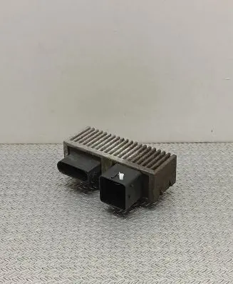 Renault Laguna III Glow plug pre-heat relay 8200558438A