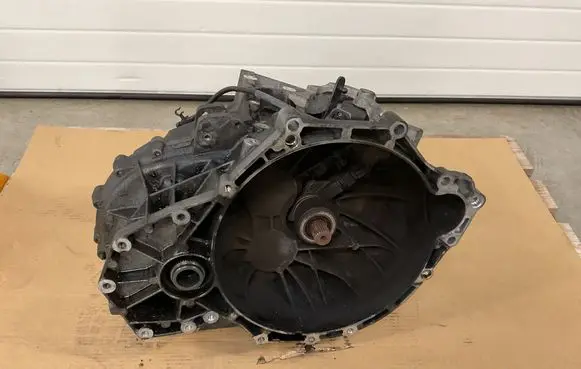 Ford Kuga II Manual 6 speed gearbox FV4R7002TCA