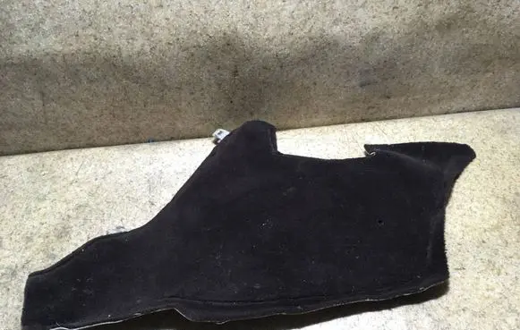 Mercedes-Benz E W124 Centre console side trim front 