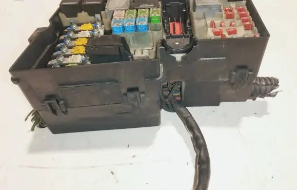Ford Focus C-MAX Fuse box set BP4K66767 8688039 318789120
