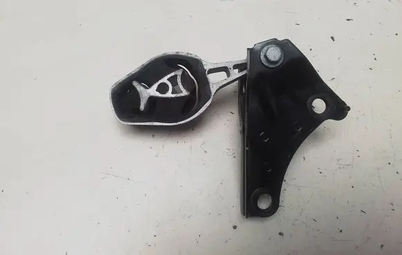 Engine mount bracket