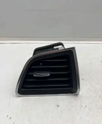 Ford Edge II Dashboard side air vent grill/cover trim EM2B19893