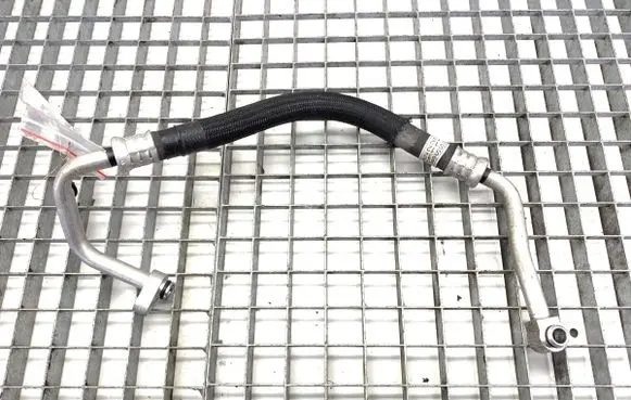 Lexus IS III XE30 Air conditioning (A/C) pipe/hose 