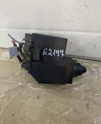 Mercedes-Benz E W210 Light switch 2105450104 E2197