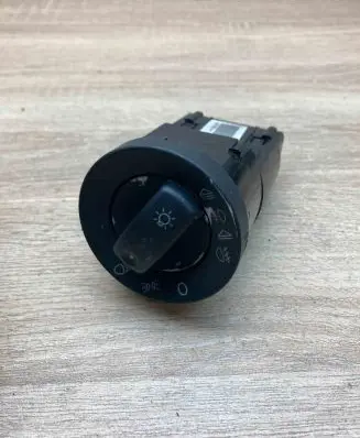 Audi A4 S4 B7 8E 8H Light switch 8E0941531C K26262