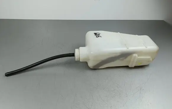 Honda CR-V Coolant expansion tank/reservoir