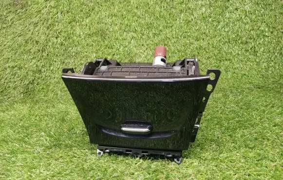 Buick Encore I Glove box 42599062 42691755