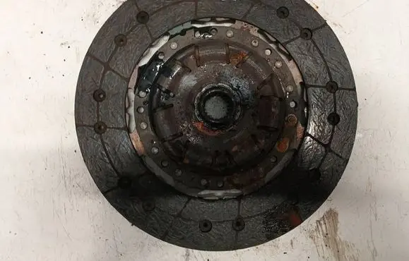 Opel Astra H Clutch pressure plate 9223223 a3601