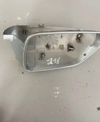 Skoda Octavia Mk1 (1U) Plastic wing mirror trim cover 1Z0857537A 252337001