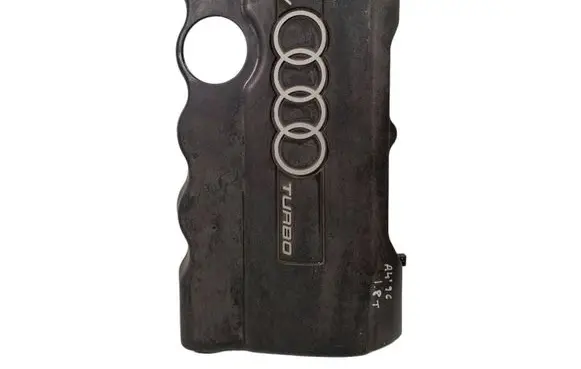 Audi A4 S4 B5 8D Engine cover (trim) 058103724B