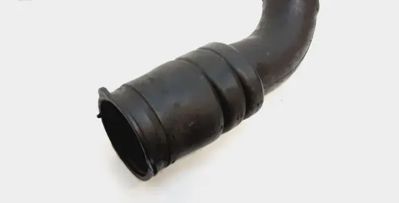 Volvo S80 Intercooler hose/pipe 08692401