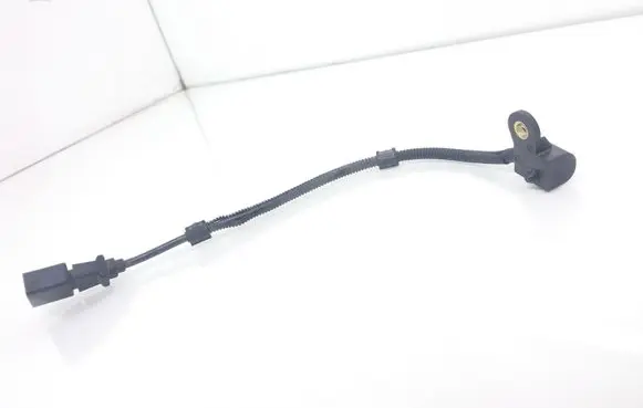Skoda Octavia Mk2 (1Z) Camshaft position sensor 03L907601