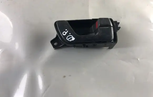 Mitsubishi Pajero Pinin Front door interior handle