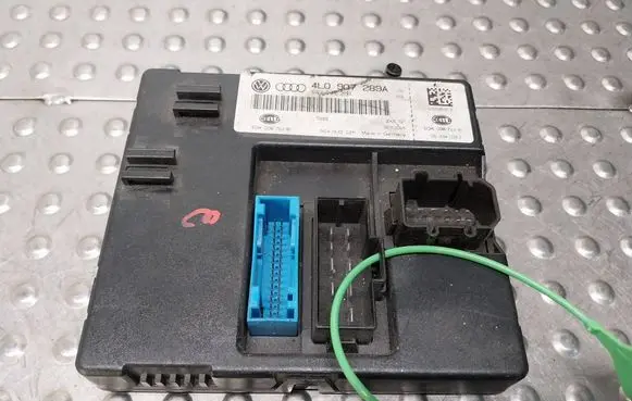 Audi Q7 4L Comfort/convenience module 4L0907289A