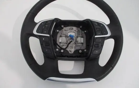 Citroen DS4 Steering wheel