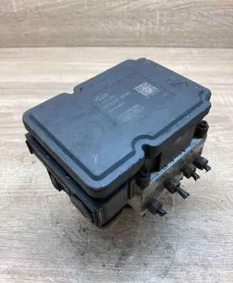Dodge Grand Caravan ABS Pump P04721045AB