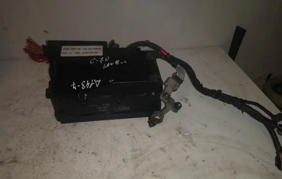 Volvo C70 Fuse box set 8688039 A1437