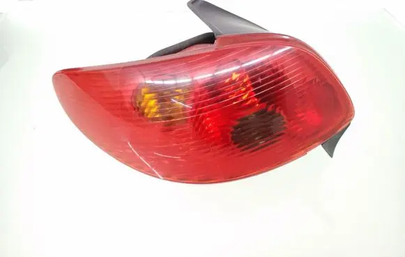 Peugeot 206 Rear/tail lights 2563