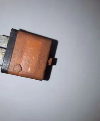 BMW 5 E39 Other relay 1378238