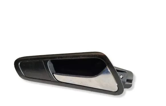 Volkswagen PASSAT B6 Front door interior handle CZVG5 3C1837114