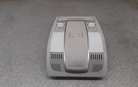 Audi A6 S6 C6 4F Front seat light 4F0947135BQ 4F0951177