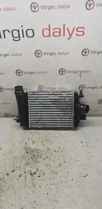 Renault Captur II Intercooler radiator 14461f270a 144961019r