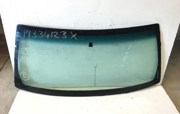 Chrysler Liberty I Front windscreen/windshield window 