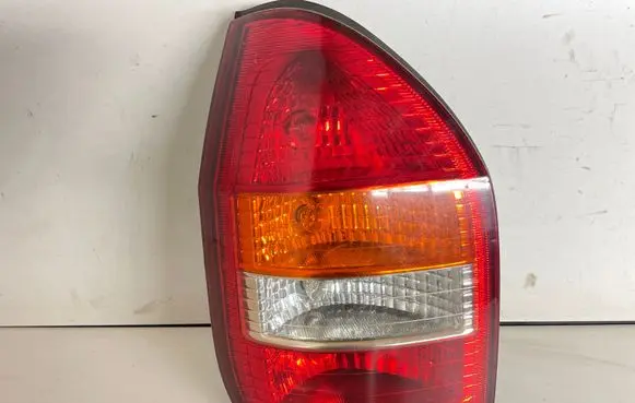 Opel Zafira A Rear/tail lights