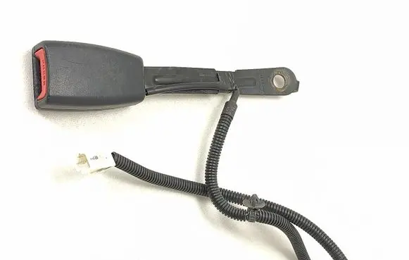 Hyundai i20 (PB PBT) Front seatbelt buckle 08103091