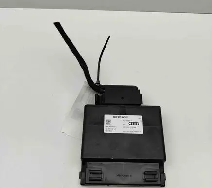 Audi RS6 C7 Voltage converter/converter module 8K0959663F