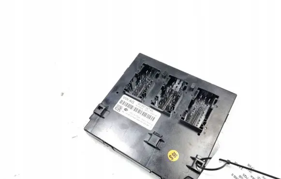 Skoda Superb B6 (3T) Central body control module