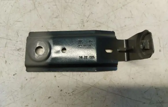 Cupra Formentor Fender mounting bracket 5FF821141