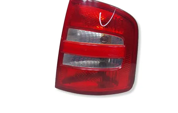 Skoda Fabia Mk1 (6Y) Rear/tail lights 152705KASACJA 152705