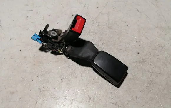 Mercedes-Benz E W212 Rear seatbelt buckle A2128600469