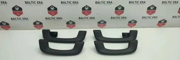 BMW 2 F45 A set of handles for the ceiling 