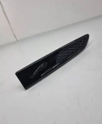 Jaguar F-Pace Fender grill MK83280B10BC