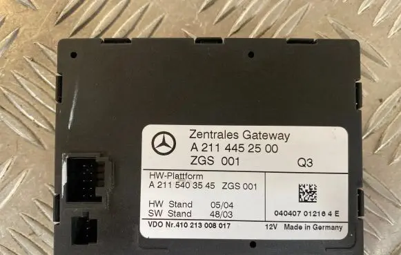 Mercedes-Benz E W211 Gateway control module A2115403545 410213008017 A2114452500