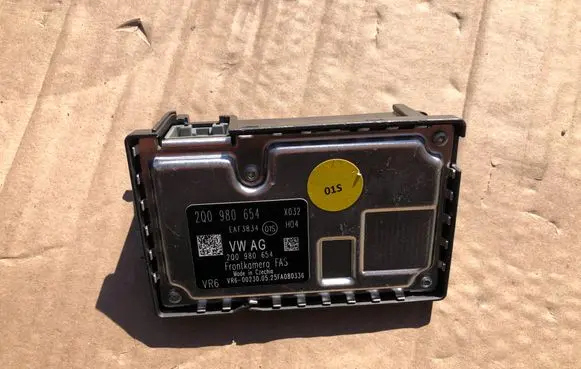Volkswagen Crafter Front bumper camera 2Q0980654