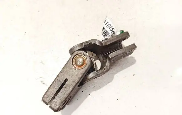 Toyota Avensis T250 Steering column universal joint 
