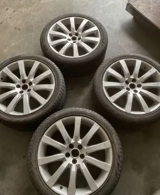 Jaguar XK8 - XKR R19 alloy rim