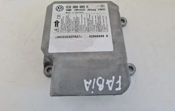 Skoda Fabia Mk1 (6Y) Airbag control unit/module 1C0909605K