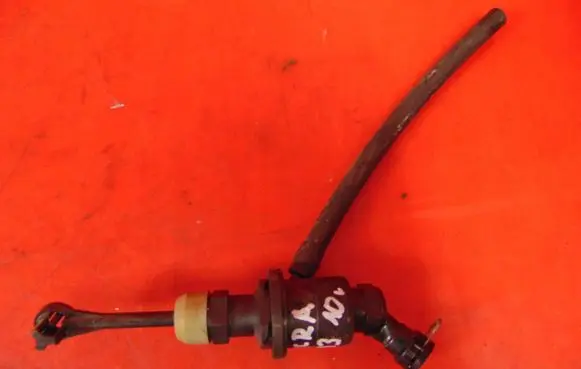 Nissan Micra Clutch slave cylinder 306101HG0A
