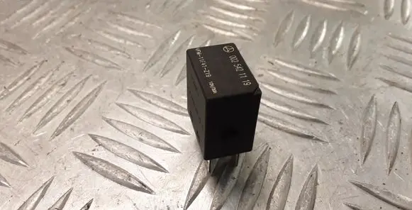 Mercedes-Benz R W251 Other relay 0025421119
