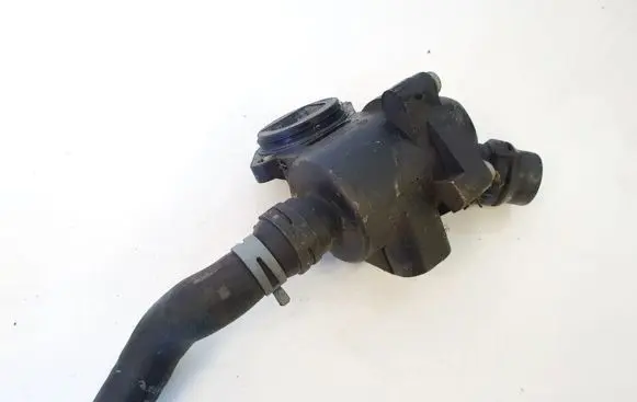 Audi A4 S4 B6 8E 8H Engine coolant pipe/hose 06b121111d