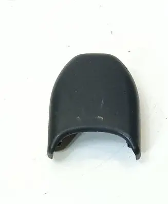 Toyota Prius+ (ZVW40) Seat belt trim 