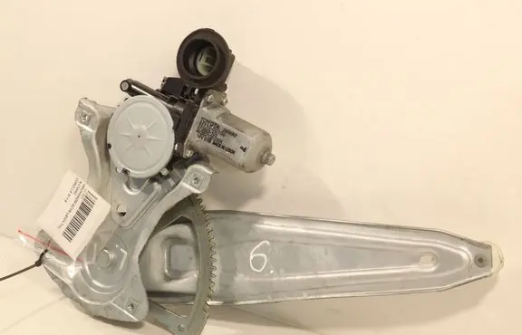 Toyota Corolla E160 E170 Rear window lifting mechanism without motor 857100D100