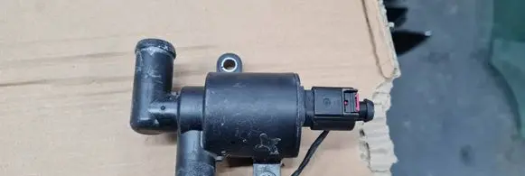 Audi A5 Electric auxiliary coolant/water pump 4H0121671D